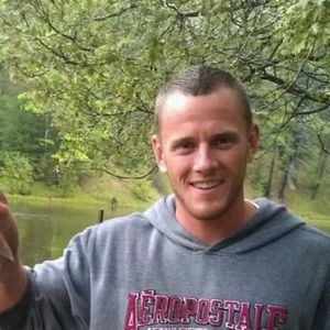 Meet your Posher, Dustin